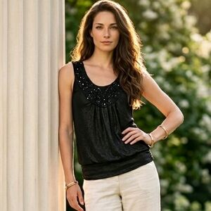 Studio Y Black Sleeveless Embellished Scoop Neck Top Size Medium